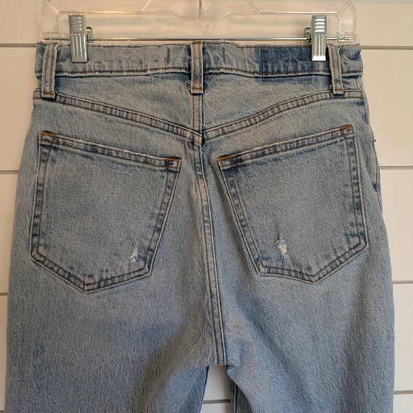 Abercrombie & Fitch 90s Straight High Rise Split-Vent Hem Size 28S / 6S - Picture 9 of 15